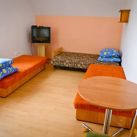 호스텔 Osrodek Zibi *